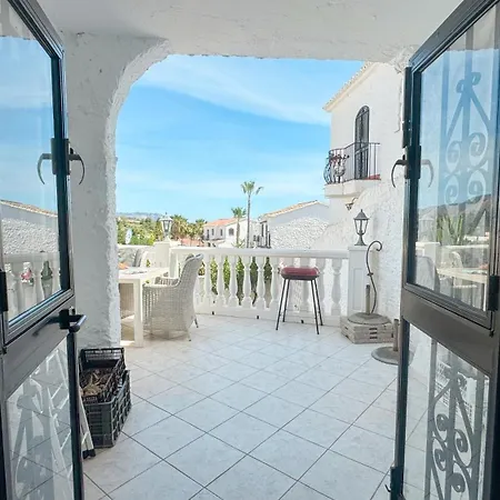 Crisantemos Holiday home Nerja